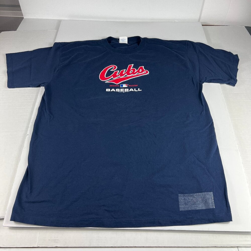 Y2K Majestic MLB Chicago Cubs Shirt Adult Extra Large Blue Faded Short Sleeve